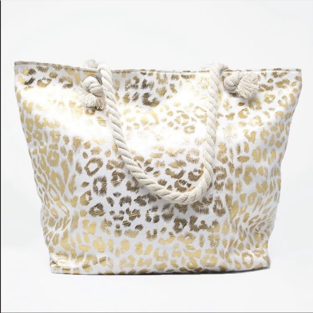 Beautiful Metallic Shiny Leopard Print Bag - Picture 9 of 14